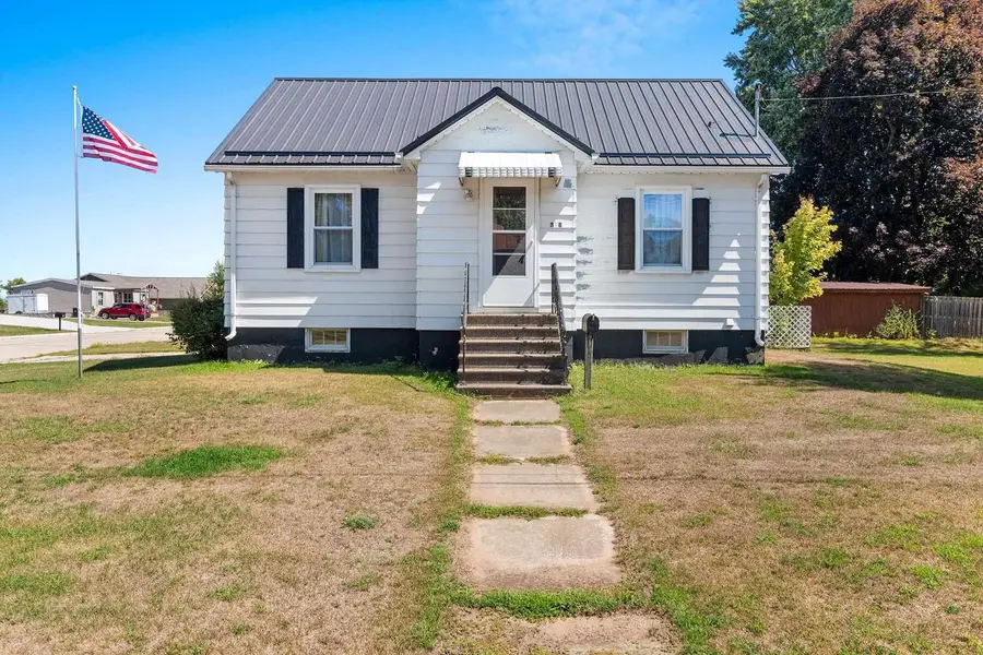 318 HALL AVENUE, Oconto, WI 54153 - #3