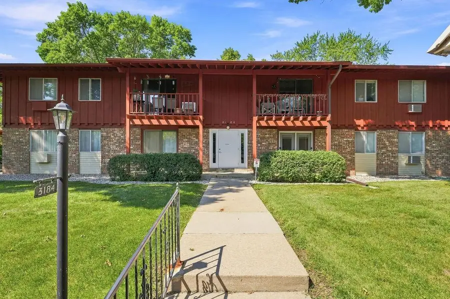 3184 JUSTIN COURT  #6, Appleton, WI 54914 - #2