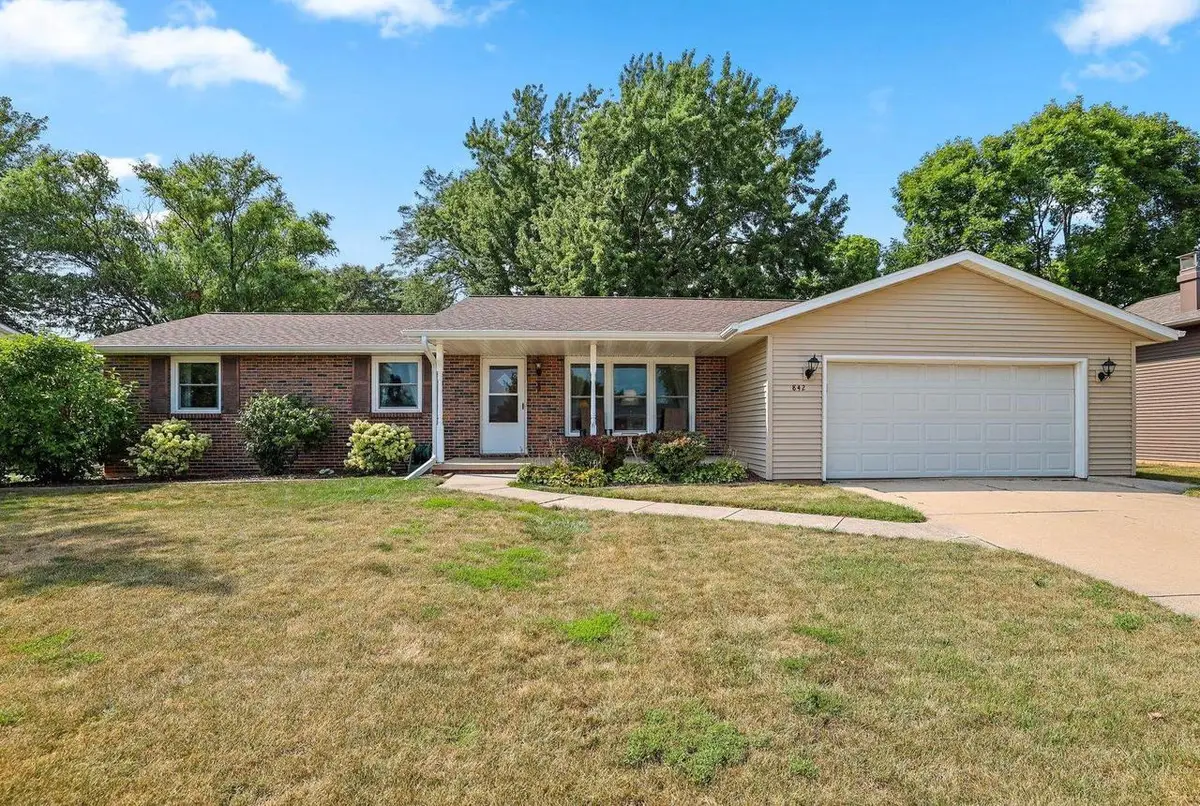 842 FRIBOURG STREET, De Pere, WI 54115 - #1