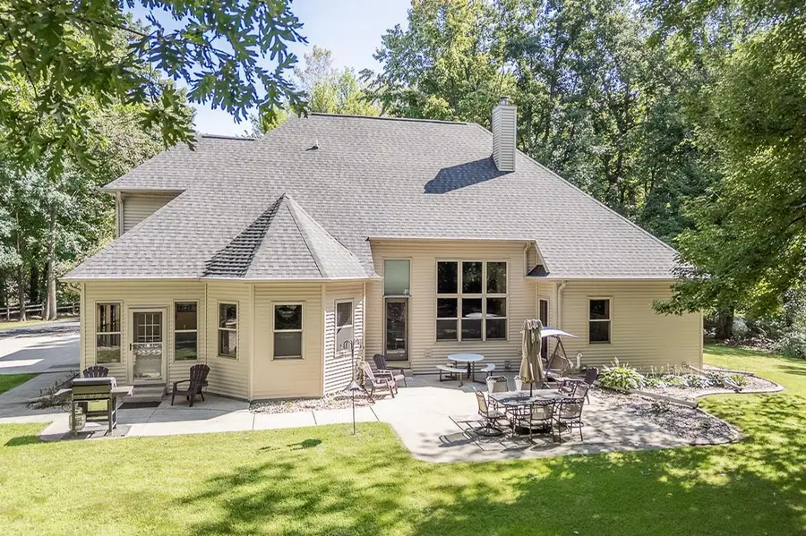 N3839 WOODFIELD LANE, New London, WI 54961 - #3