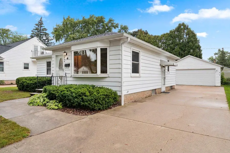 1256 MARIAN LANE, Green Bay, WI 54304 - #2