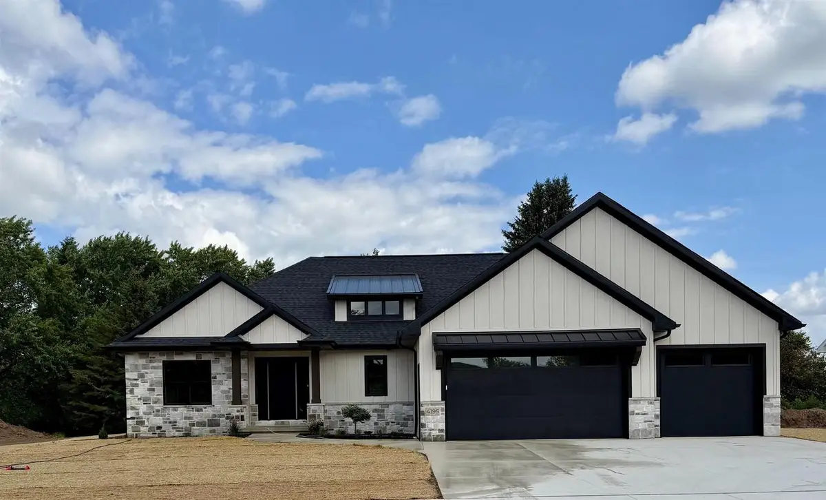 4195 HALF CROWN, De Pere, WI 54115 - #1