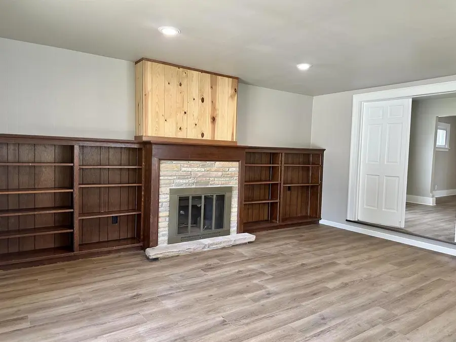 426 JACKSON STREET, Waupun, WI 53963 - #3