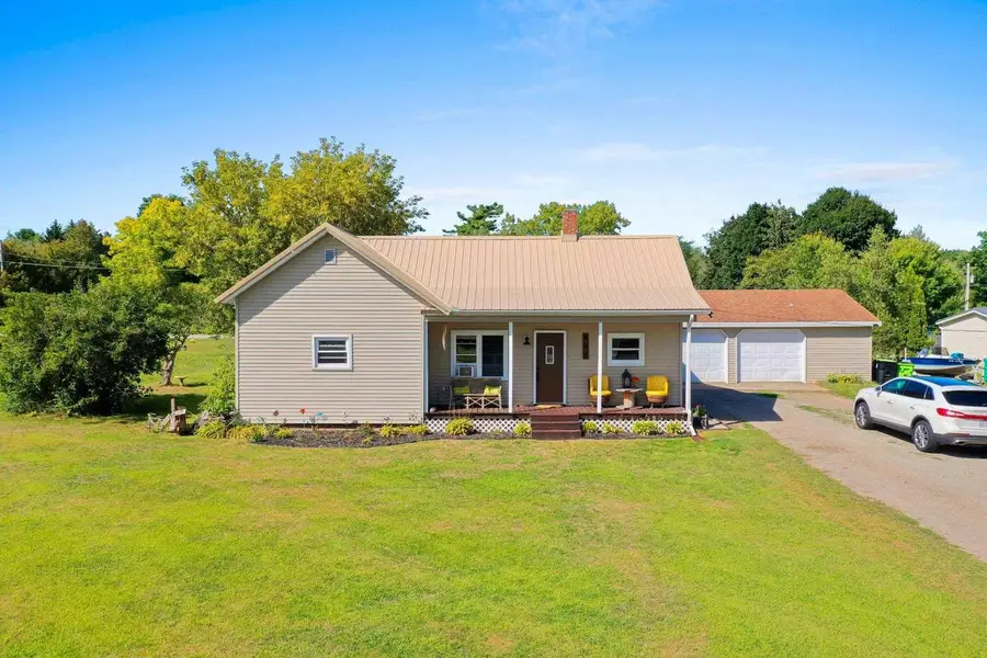 463 GREEN BAY AVENUE, Oconto Falls, WI 54154 - #3