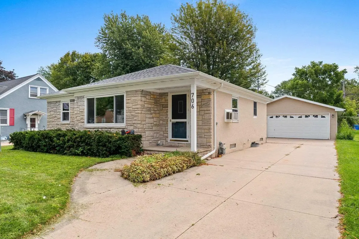 706 ROY AVENUE, Green Bay, WI 54303 - #1