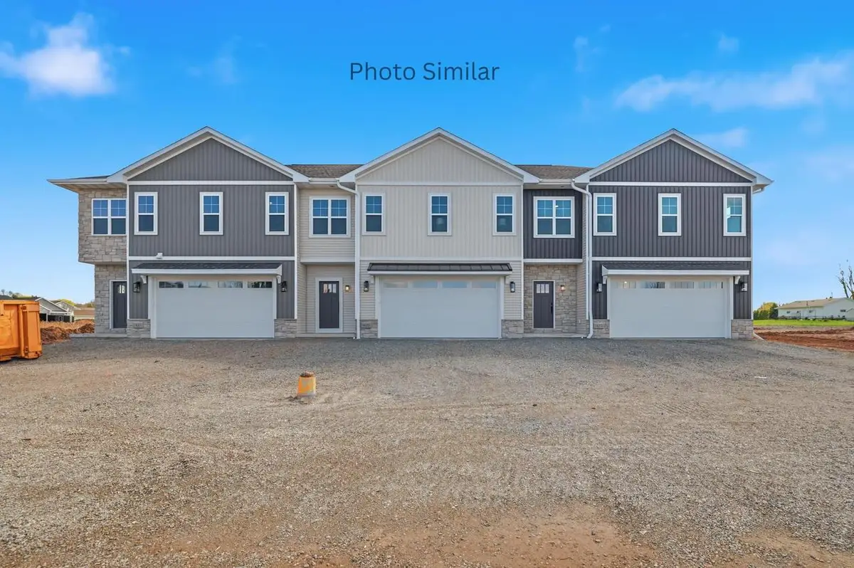 1853 LONDON ROAD, Green Bay, WI 54311 - #1