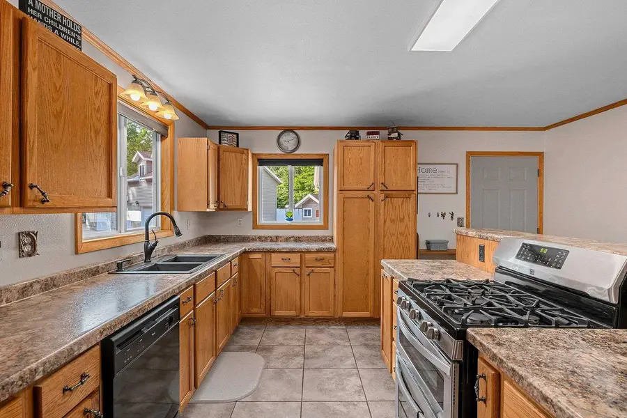W10614 BENSON LAKE ROAD, Amberg, WI 54102 - #3