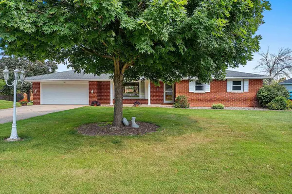 161 PARKSIDE COURT, Green Bay, WI 54313