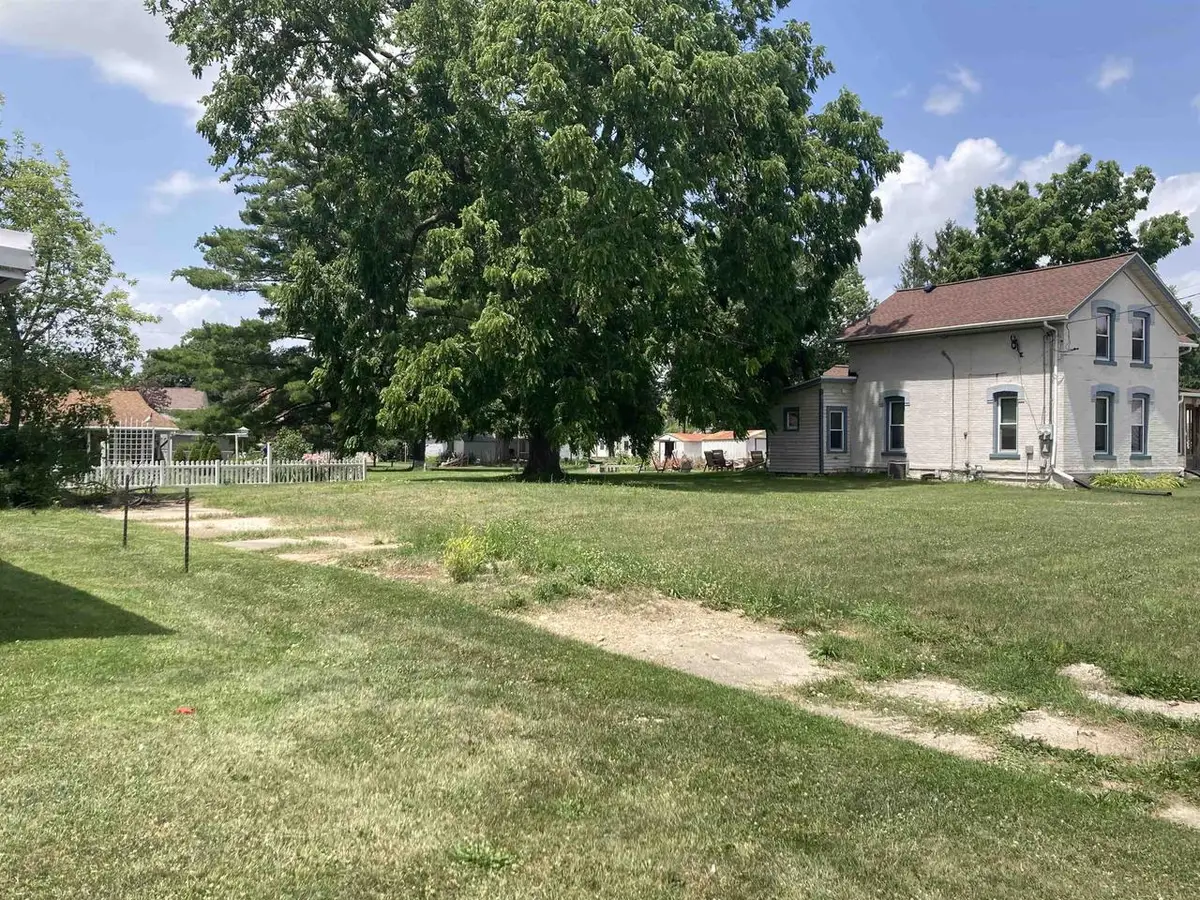 1126 S 3RD STREET, Watertown, WI 53094 - #1