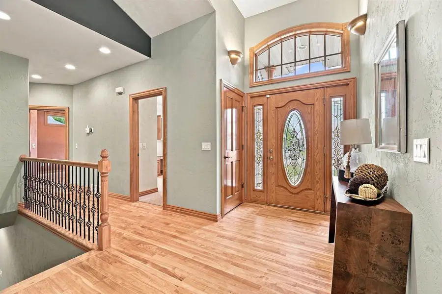 638 MIRANDA STREET, Combined Locks, WI 54113 - #2