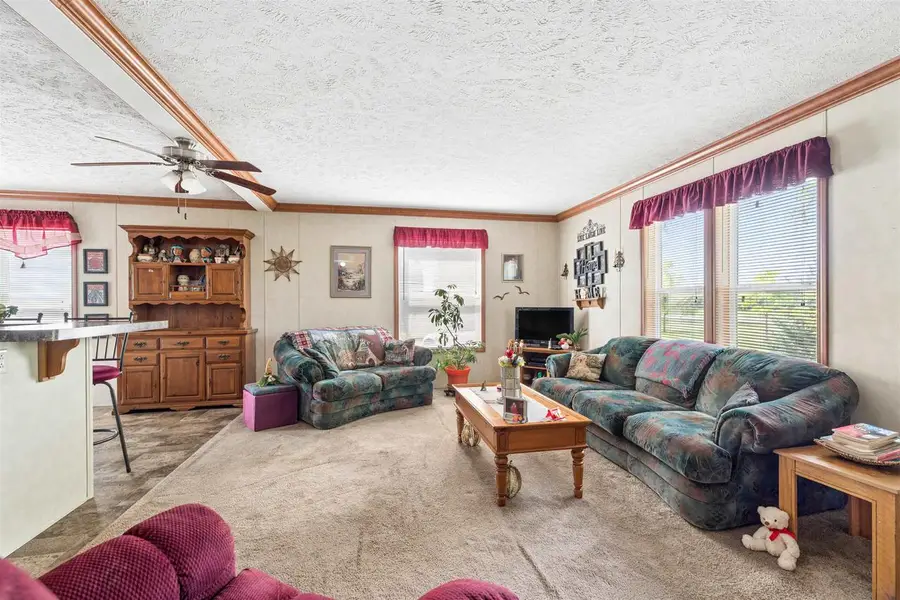 N3356 COUNTY ROAD W, New London, WI 54961 - #3