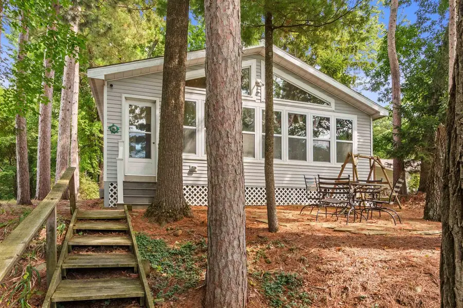 W5533 HILLCREST BOULEVARD, Wild Rose, WI 54984 - #2