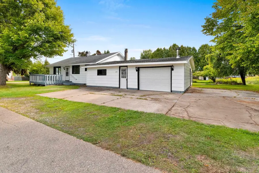 1203 36TH AVENUE, Menominee, MI 49858 - #2