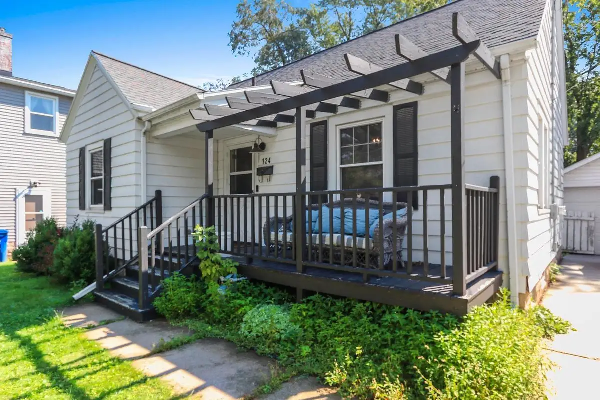 124 N ONEIDA STREET, Green Bay, WI 54303 - #1