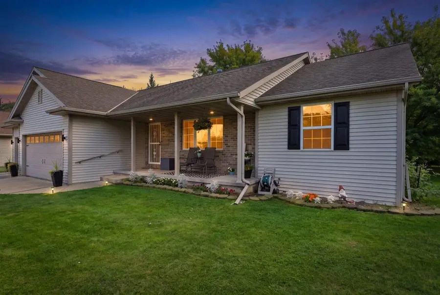215 W HAVEN COURT, Luxemburg, WI 54217 - #2