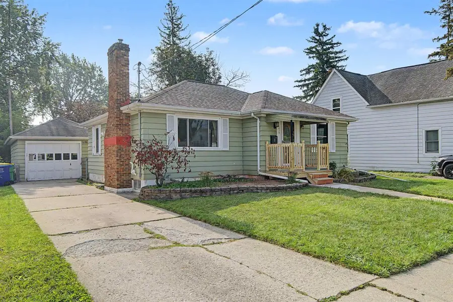 835 14TH AVENUE, Green Bay, WI 54304 - #2