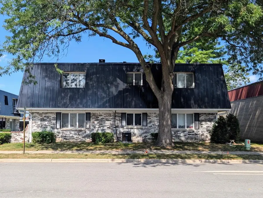 205 E DIVISION STREET, Shawano, WI 54166 - #2