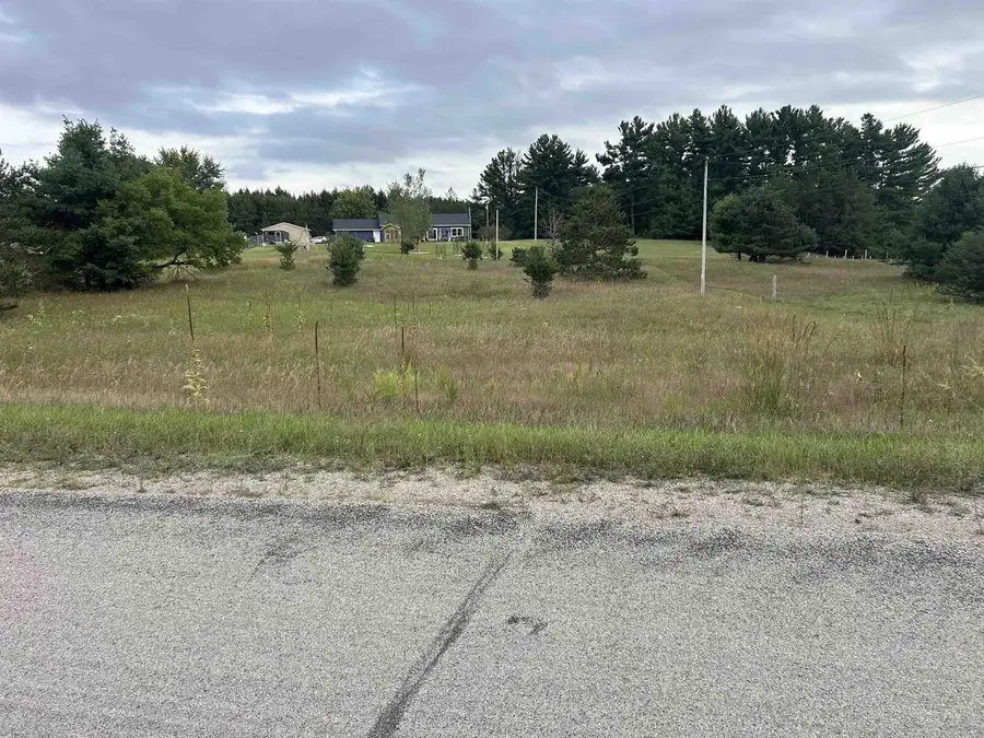 SKYVIEW, Waupaca, WI 54981 - #2