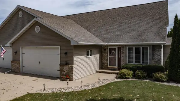 705 HIGHVIEW LANE, Kimberly, WI 54136