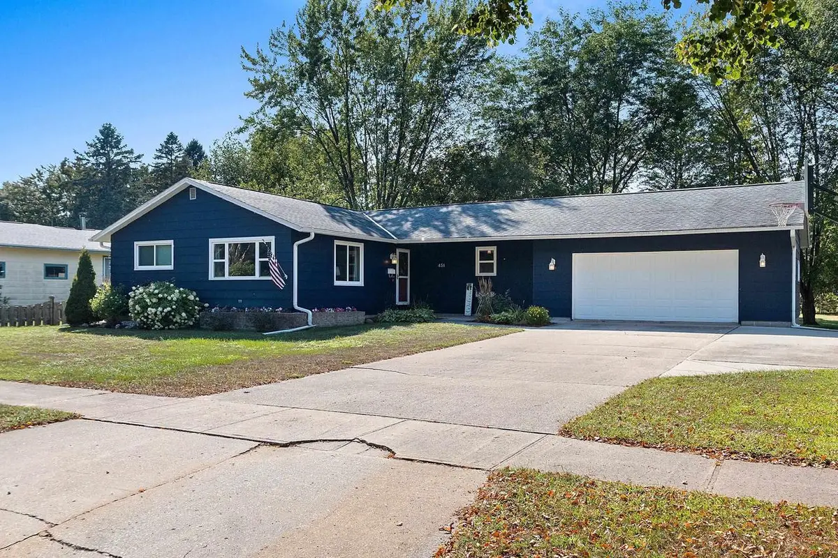 451 S WELLS AVENUE, Peshtigo, WI 54157 - #1