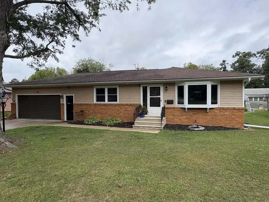 309 N HUMPHREY CIRCLE, Shawano, WI 54166 - #3