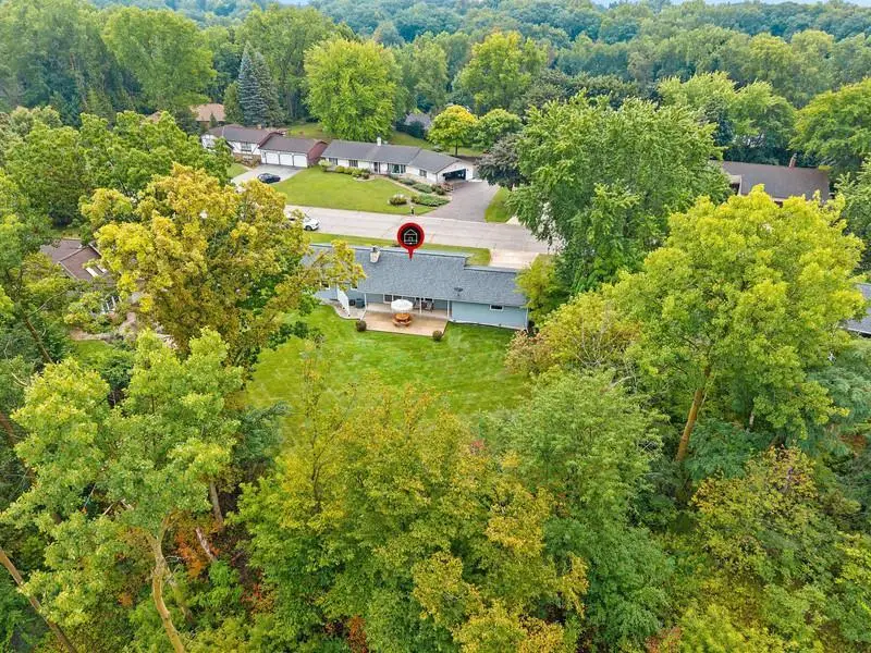 2439 MORNING STAR TRAIL, Green Bay, WI 54302 - #2