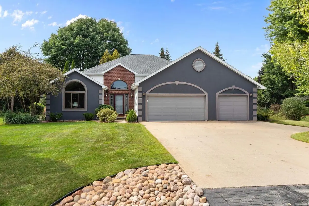 N1397 WESTGREEN DRIVE, Greenville, WI 54942 - #1
