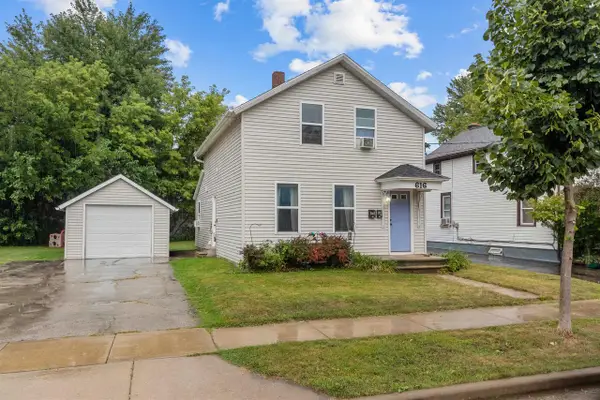 616 N DIVISION STREET, Appleton, WI 54911