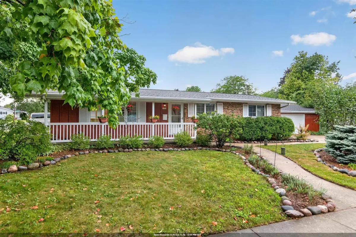 1135 WINDSOR STREET, Oshkosh, WI 54902 - #1