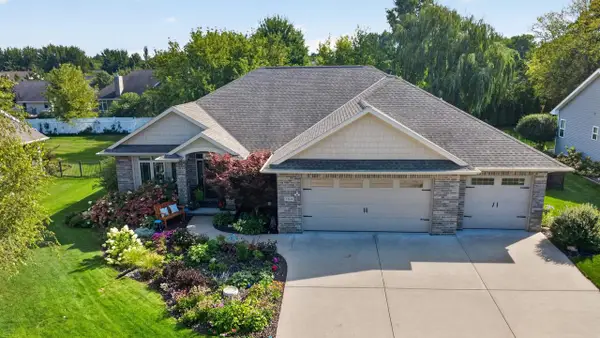 3364 COTTAGE HILL DRIVE, Green Bay, WI 54311