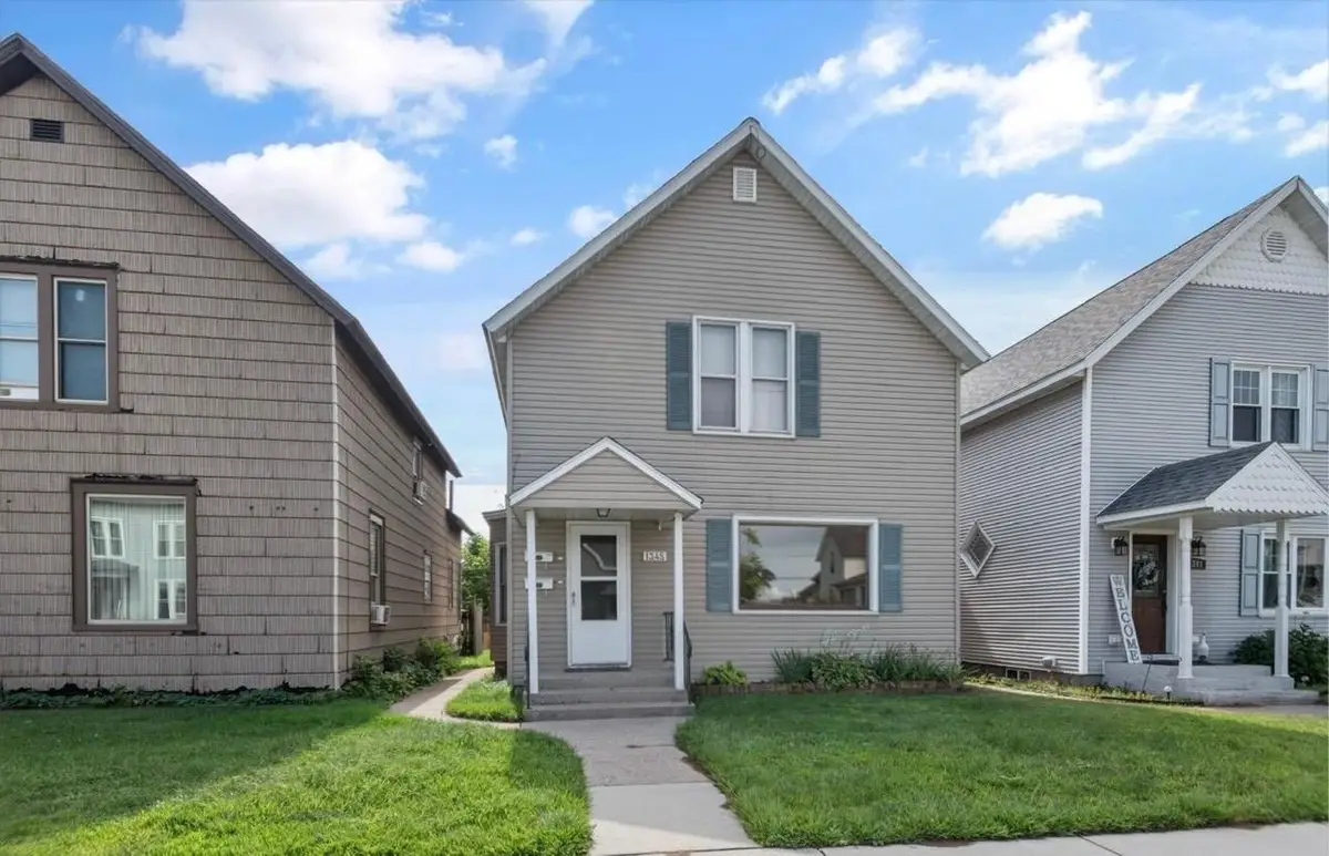 1345 MERRYMAN STREET, Marinette, WI 54143 - #1