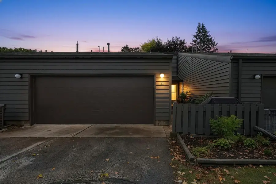 33 WEBSTER HEIGHTS DRIVE, Green Bay, WI 54301 - #2