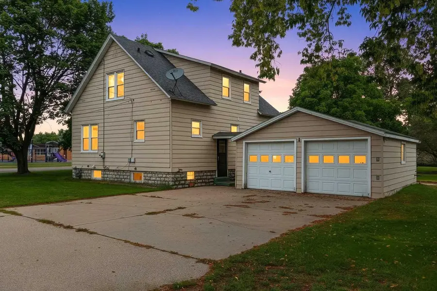 1524 6TH STREET, Marinette, WI 54143 - #3