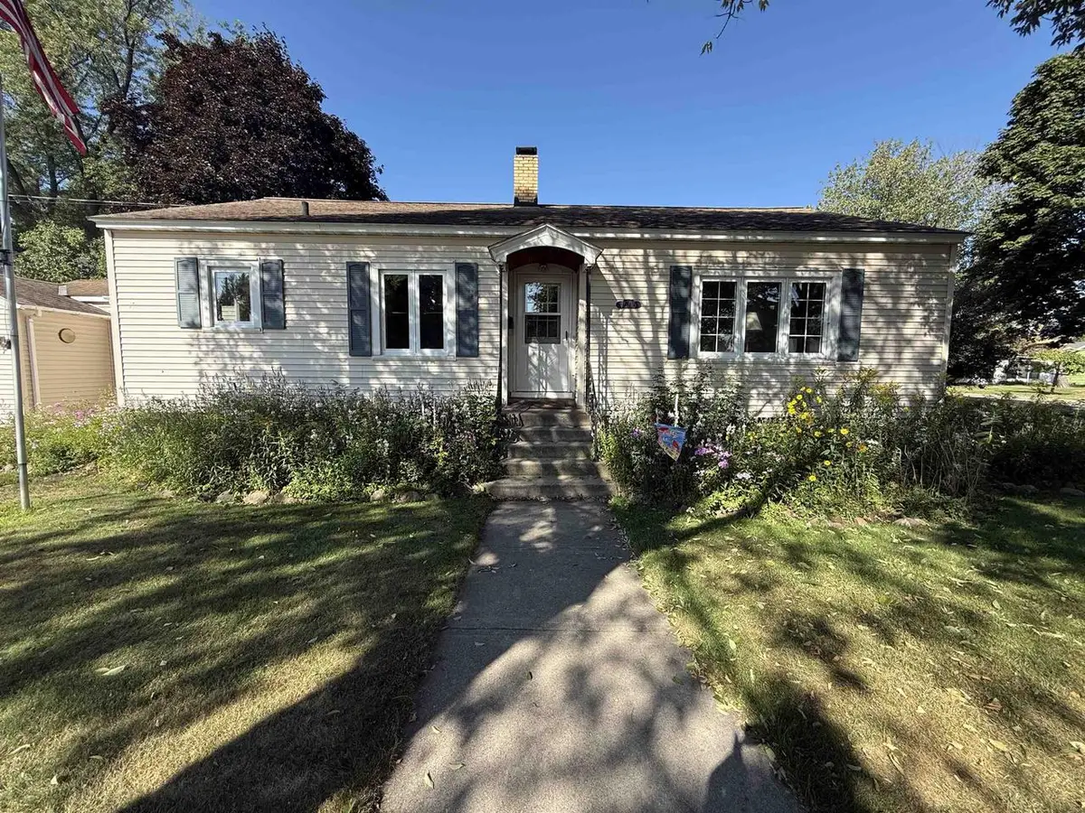 1505 10TH STREET, Marinette, WI 54143 - #1