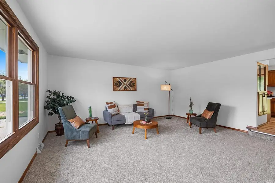 827 HILLCREST HEIGHTS, Green Bay, WI 54313 - #3
