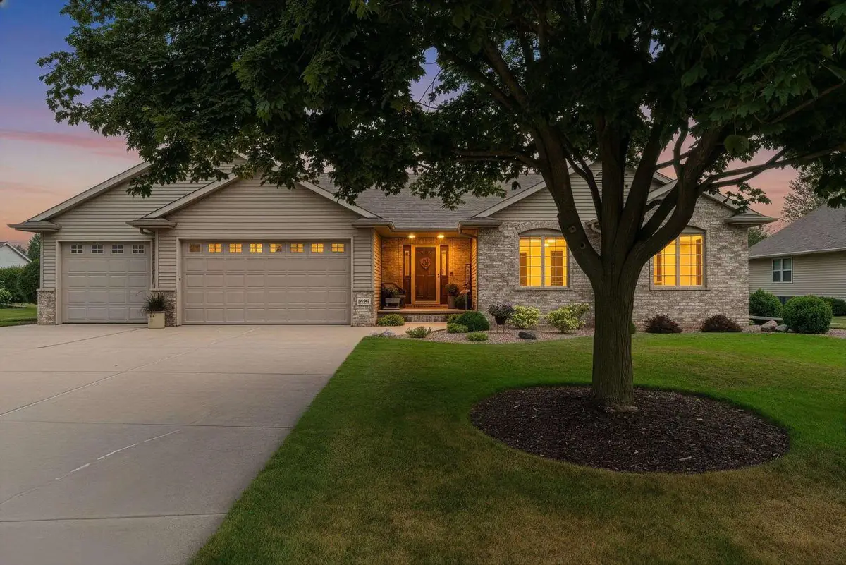 1038 HOKS RIDGE LANE, De Pere, WI 54115 - #1