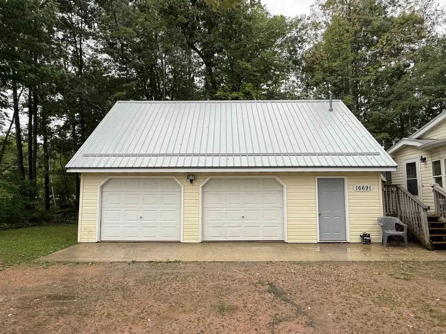 16691 STATE HWY 32, Mountain, WI 54149 - #2