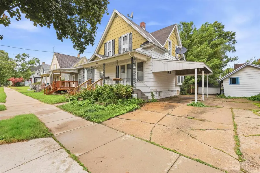 206 W WINNEBAGO STREET, Appleton, WI 54911 - #2
