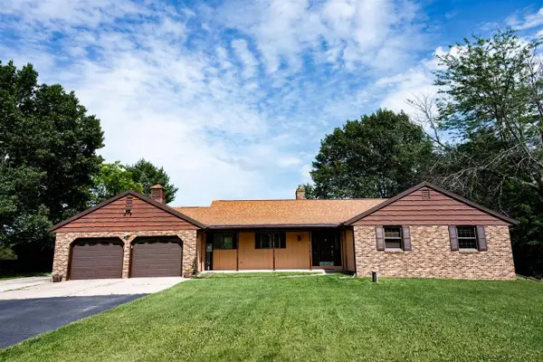 N5640 FAIRWAY DRIVE, New London, WI 54961
