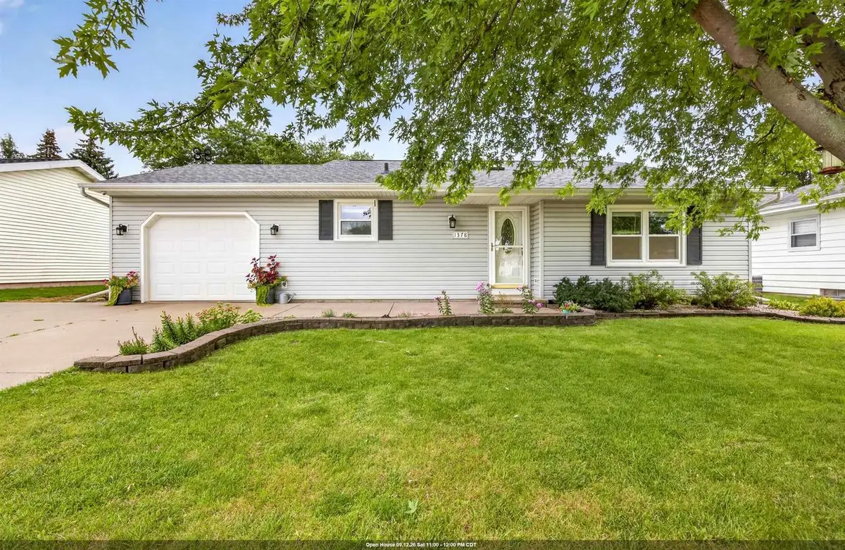 1378 INVERNESS LANE, Neenah, WI 54956 - #1