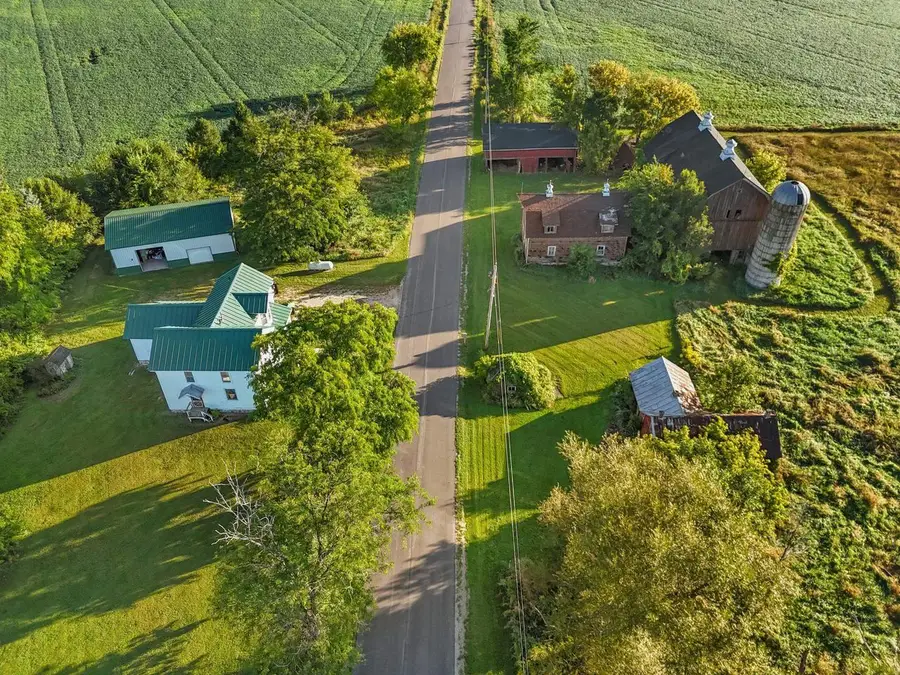 8553 WOLF RIVER ROAD, Fremont, WI 54940 - #3