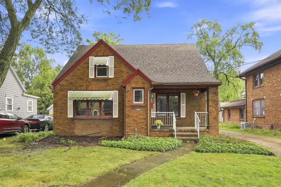 1204 W OKLAHOMA STREET, Appleton, WI 54914 - #2
