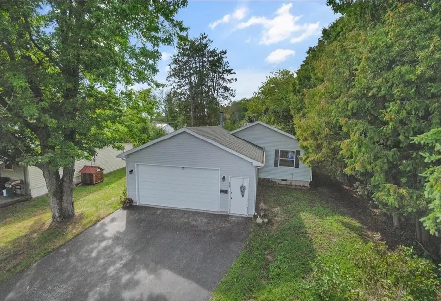 429 S PECK AVENUE, Peshtigo, WI 54157 - #2