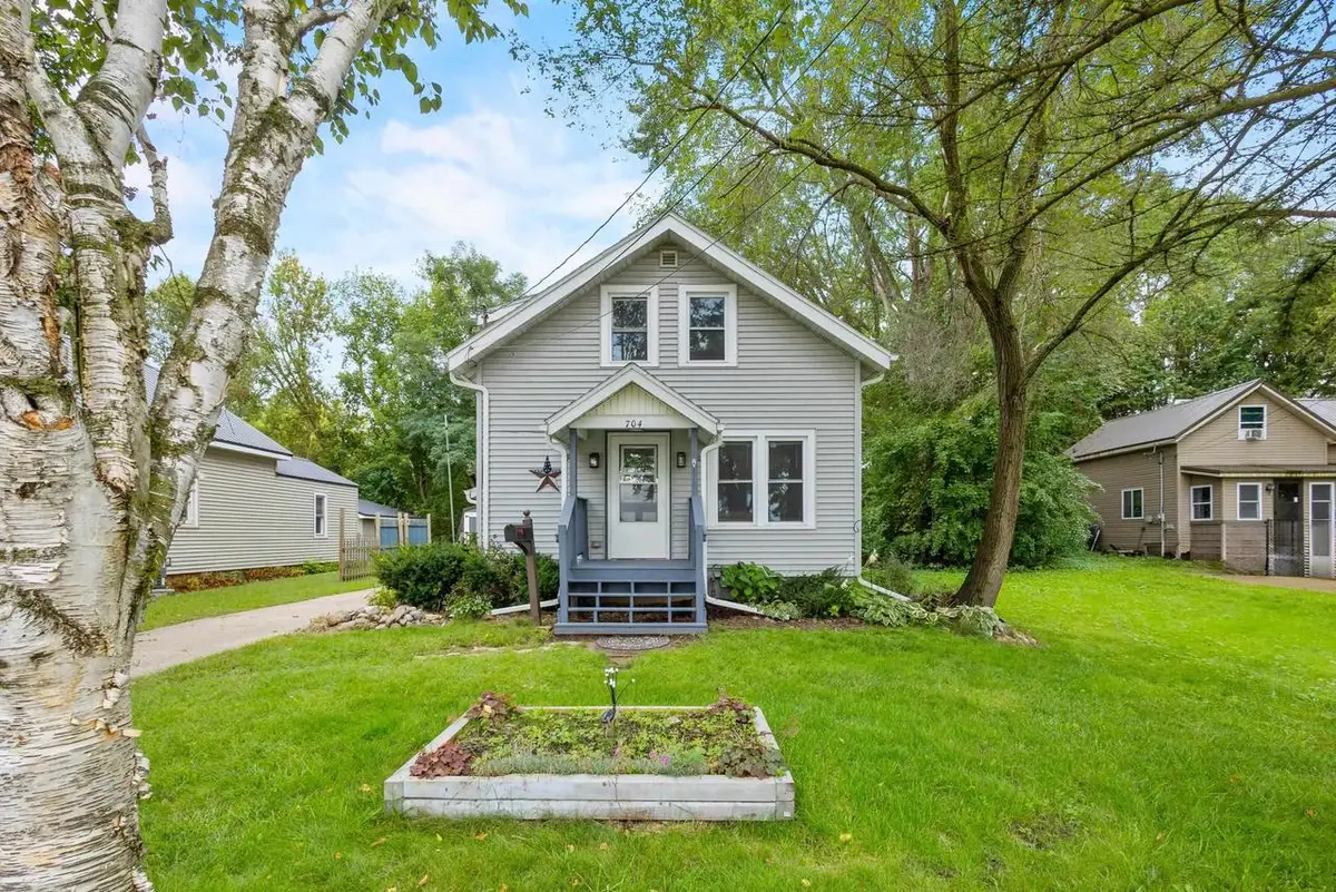 704 E CENTER STREET, Shawano, WI 54166 - #1