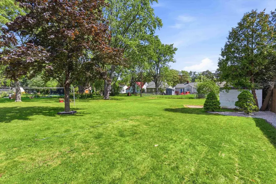 1019 REDWOOD DRIVE, Green Bay, WI 54304 - #3