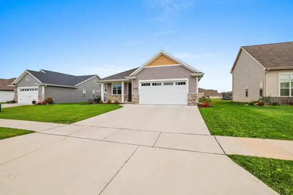 W6529 E STEAMBOAT LANE, Appleton, WI 54115