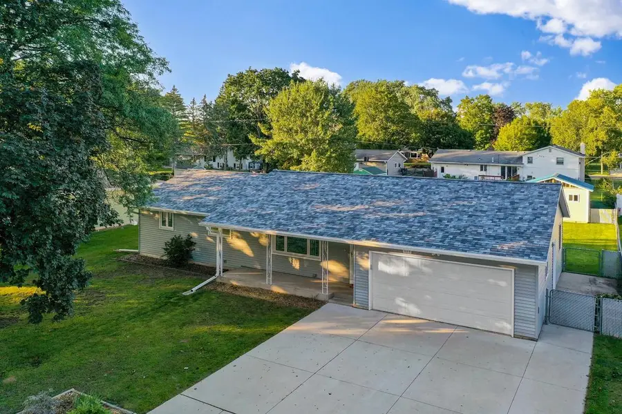 1194 APRIL LANE, Green Bay, WI 54304 - #3
