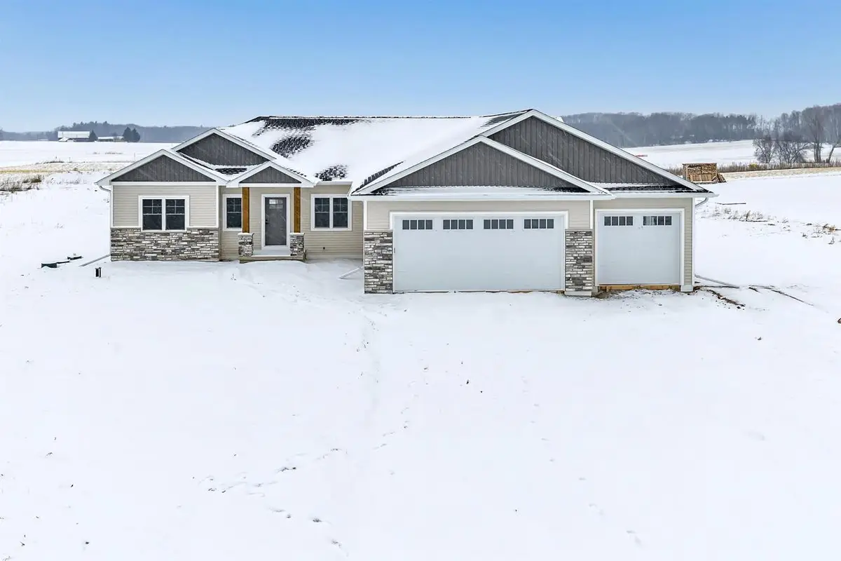 2712 WESTLINE ROAD, Suamico, WI 54313 - #1