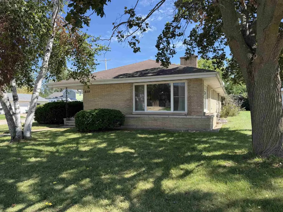 620 REED STREET, Neenah, WI 54956 - #2