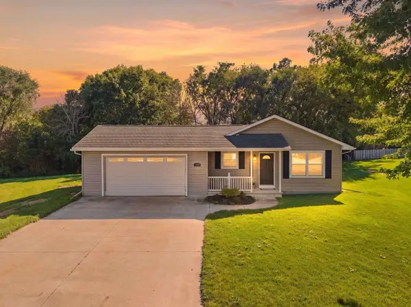 1136 MISTLETOE LANE, Winneconne, WI 54986